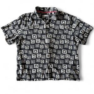 Tommy Bahama Black & white vintage Hawaiian shirt with floral pattern Size XXXL